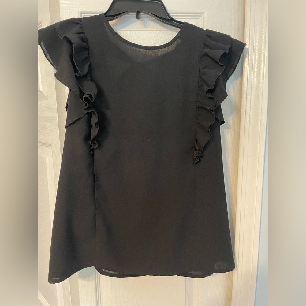 SHEIN Black Ruffle Sleeve Blouse